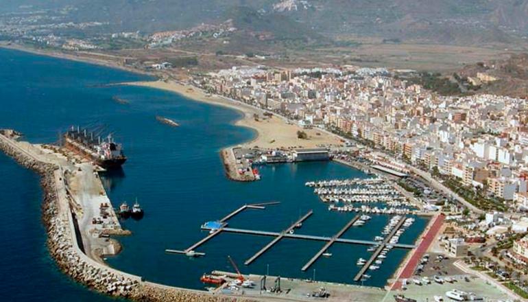 DIRECCIÓN AMBIENTAL DEL MUELLE COMERCIAL DE GARRUCHA (ALMERÍA)